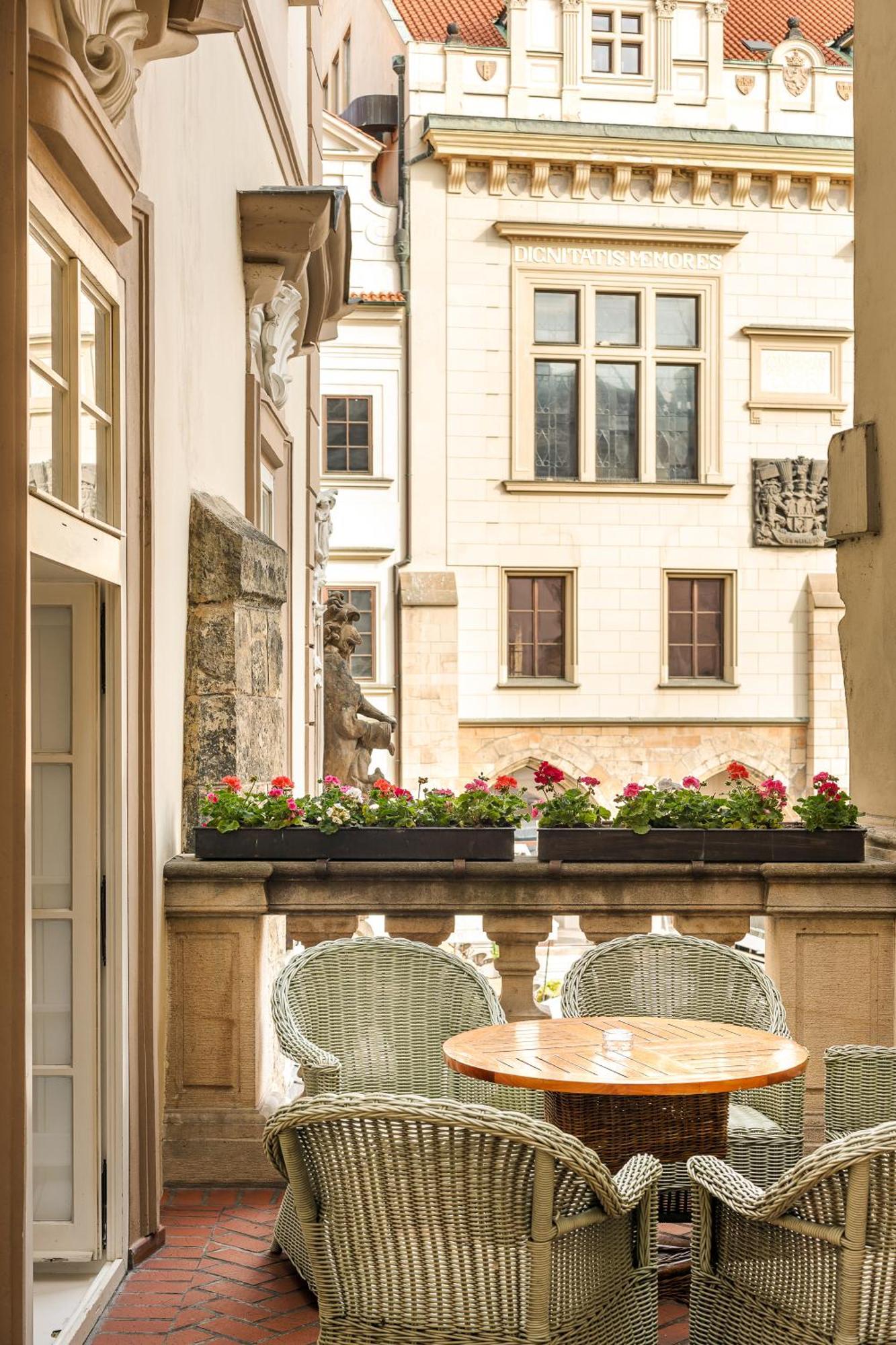 U By Bhg Hotel Praga